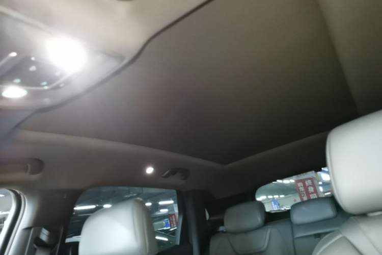 Used BYD Song L DM-i 2026 Model 200KM Superior Version Headliner