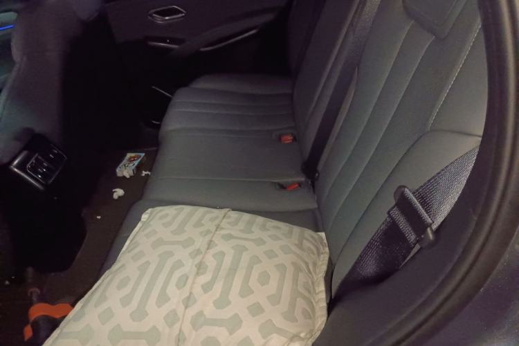 Used BYD Song L DM-i 2026 Model 200KM Superior Version Left Rear Seat