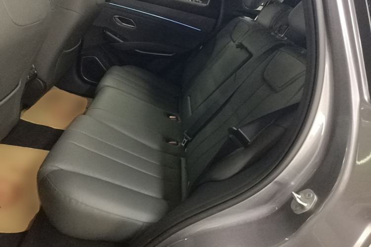 Used BYD Song L DM-i 2026 Model 200KM Superior Version Left Rear Seat