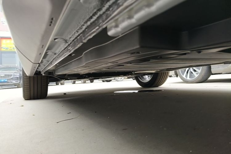 Used BYD Song L DM-i 2026 Model 130KM Superior Version Left Side Sill