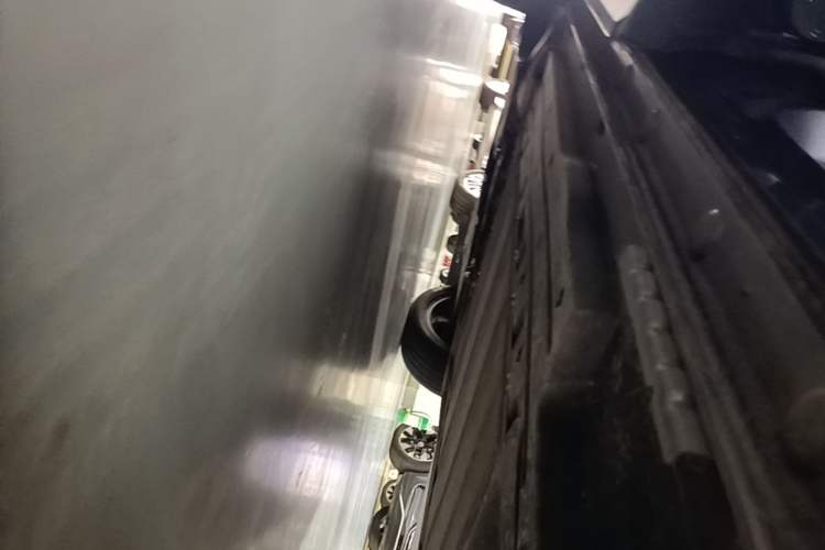 Used BYD Song L DM-i 2026 Model 200KM Superior Version Left Side Sill