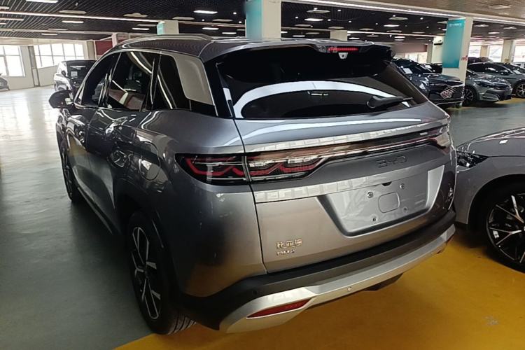 Used BYD Song L DM-i 2026 Model 200KM Superior Version Rear Left 45 Deg