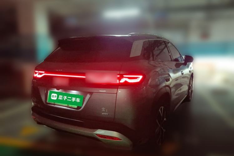 Used BYD Song L DM-i 2026 Model 200KM Superior Version Rear Right 45 Deg
