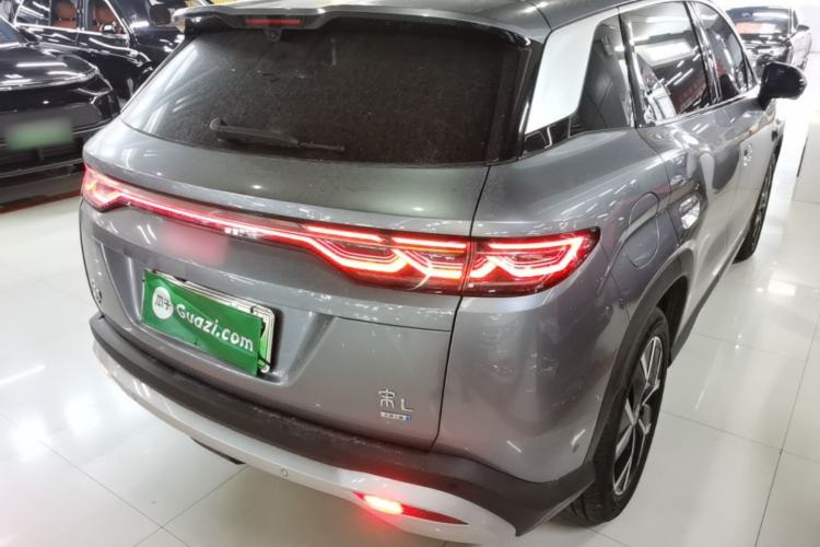 Used BYD Song L DM-i 2026 Model 200KM Superior Version Rear Right 45 Deg