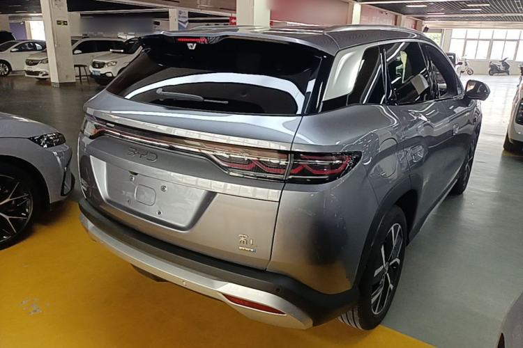Used BYD Song L DM-i 2026 Model 200KM Superior Version Rear Right 45 Deg