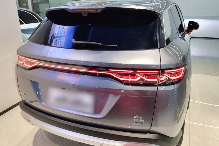 Used BYD Song L DM-i 2026 Model 130KM Superior Version Rear