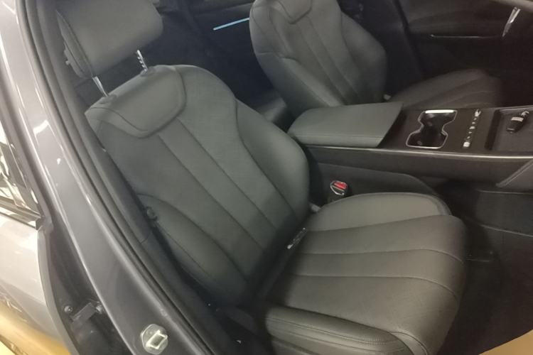 Used BYD Song L DM-i 2026 Model 200KM Superior Version Right Front Seat