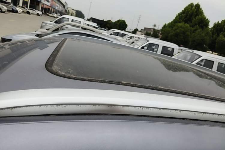 Used BYD Song L DM-i 2026 Model 130KM Superior Version Roof