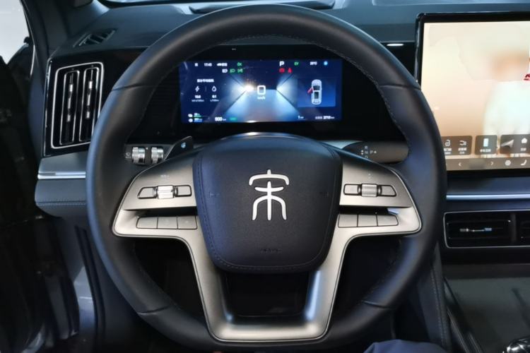 Used BYD Song L DM-i 2026 Model 200KM Superior Version Steering Wheel