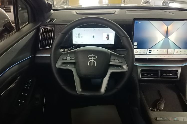 Used BYD Song L DM-i 2026 Model 200KM Superior Version Steering Wheel
