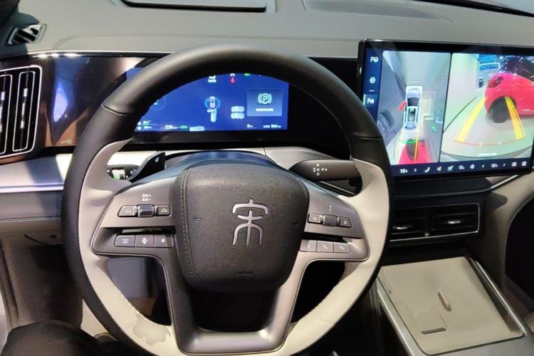 Used BYD Song L DM-i 2026 Model 130KM Superior Version Steering Wheel