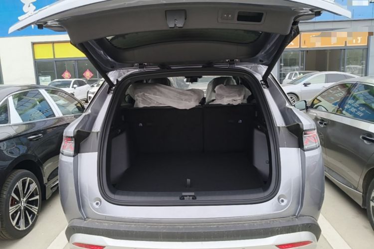 Used BYD Song L DM-i 2026 Model 130KM Superior Version Trunk