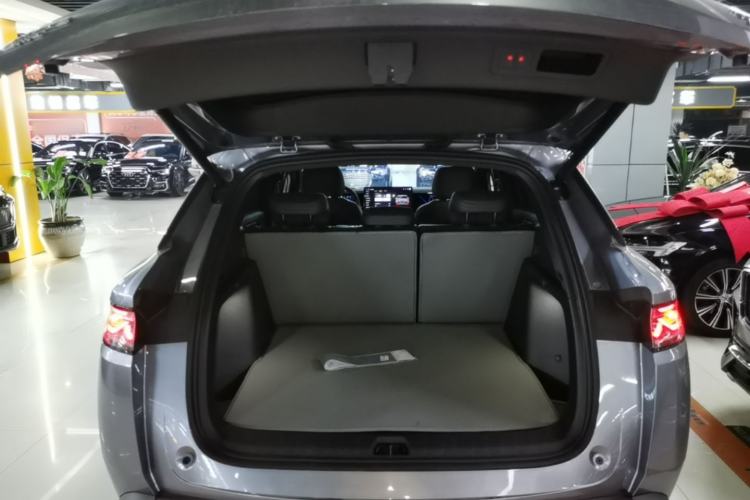 Used BYD Song L DM-i 2026 Model 200KM Superior Version Trunk