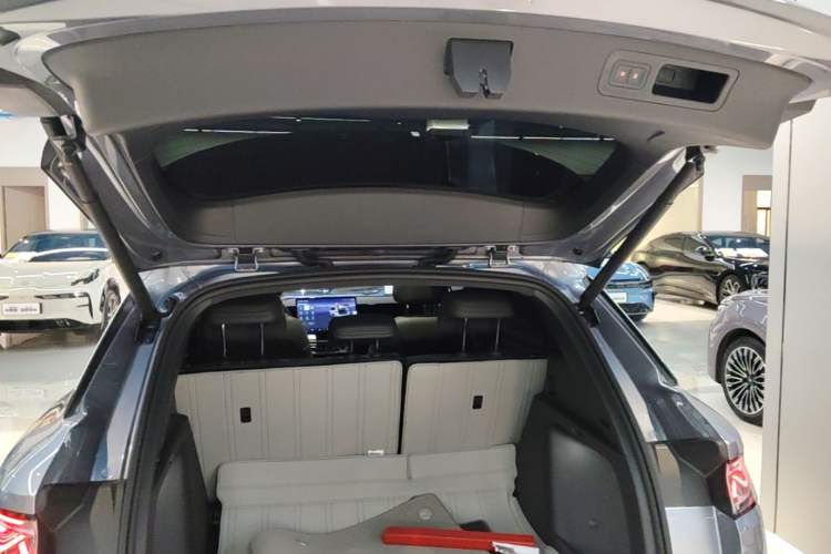 Used BYD Song L DM-i 2026 Model 130KM Superior Version Trunk