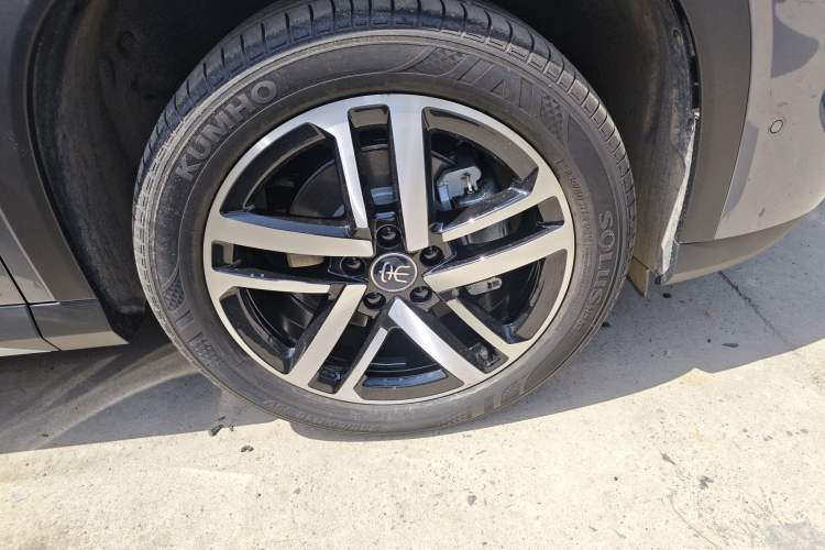 Used BYD Song L DM-i 2026 Model 130KM Superior Version Exterior 7