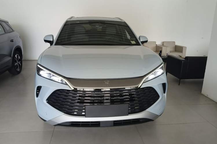 Used BYD Song L DM-i 2026 Model 130KM Superior Version Front