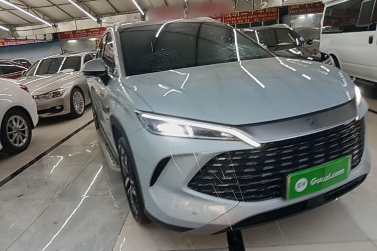 Used BYD Song L DM-i 2026 Model 130KM Superior Version Front Right 45 Deg