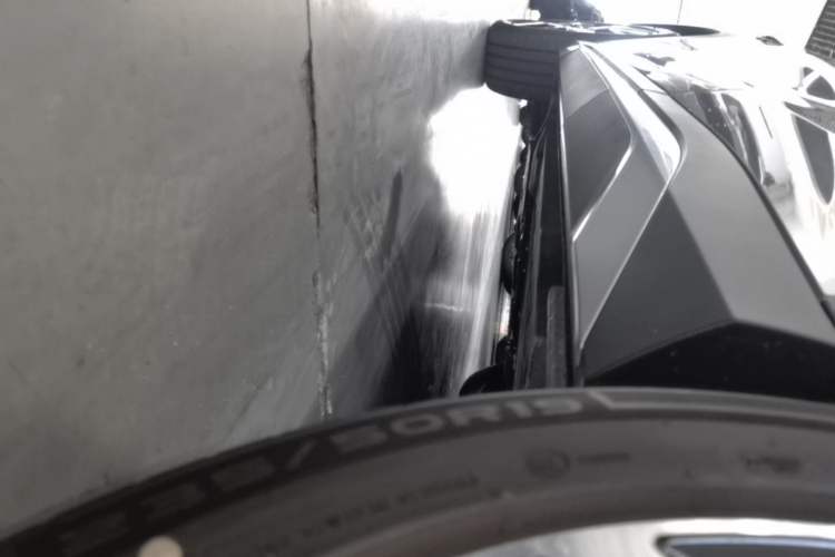 Used BYD Song L DM-i 2026 Model 200KM Superior Version Left Side Sill