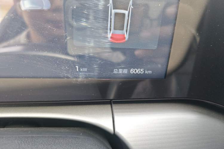 Used BYD Song L DM-i 2026 Model 130KM Superior Version Odometer Close Up