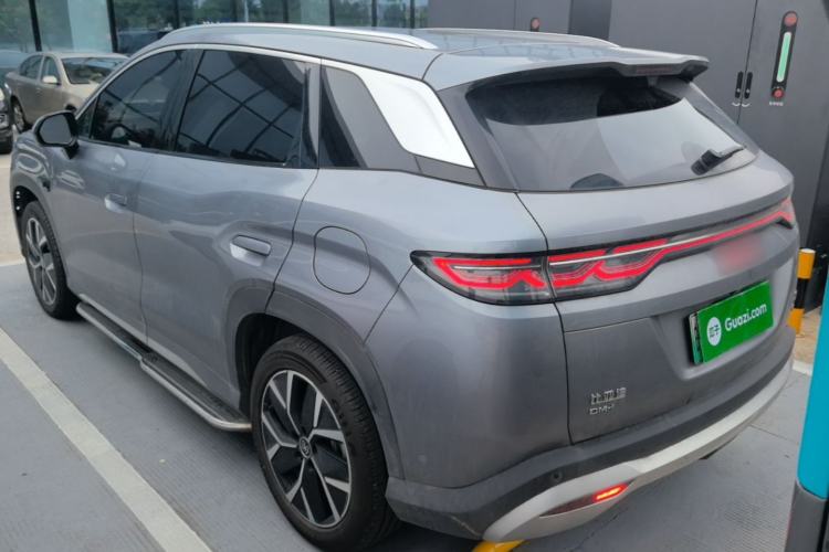 Used BYD Song L DM-i 2026 Model 200KM Superior Version Rear Left 45 Deg