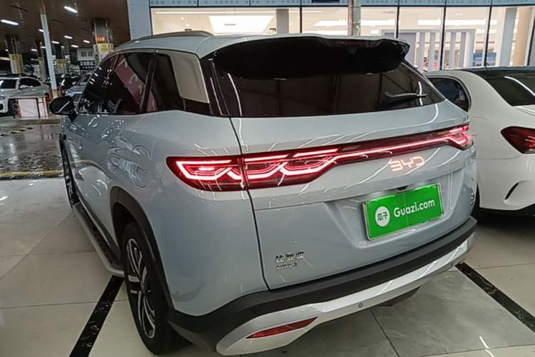 Used BYD Song L DM-i 2026 Model 130KM Superior Version Rear Left 45 Deg