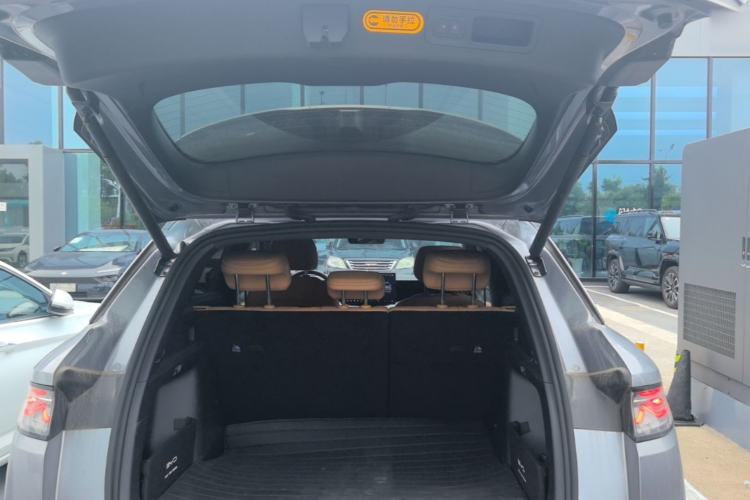 Used BYD Song L DM-i 2026 Model 200KM Superior Version Trunk