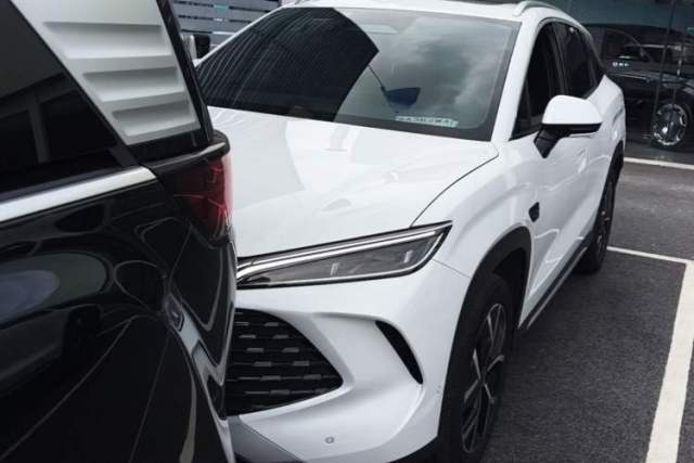 BYD Song L DM-i 2026 Model 200KM Superior Version usata