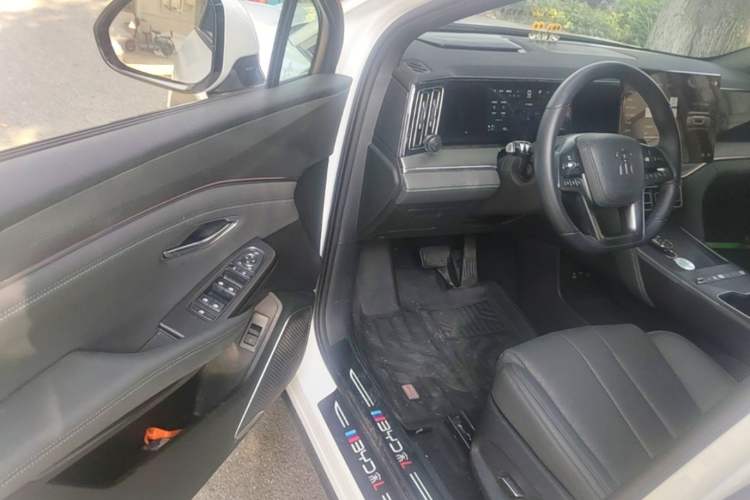 Used BYD Song L DM-i 2026 Model 200KM Superior Version Driver Seat