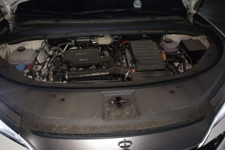 Used BYD Song L DM-i 2026 Model 130KM Superior Version Engine Bay