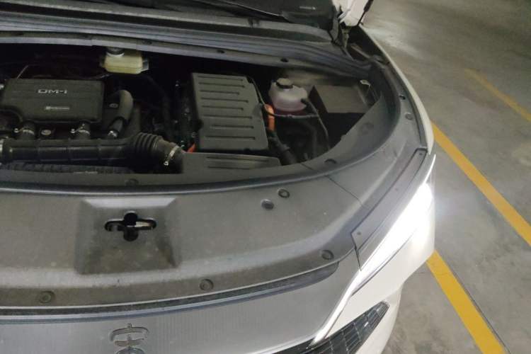 Used BYD Song L DM-i 2026 Model 130KM Superior Version Engine Bay Left