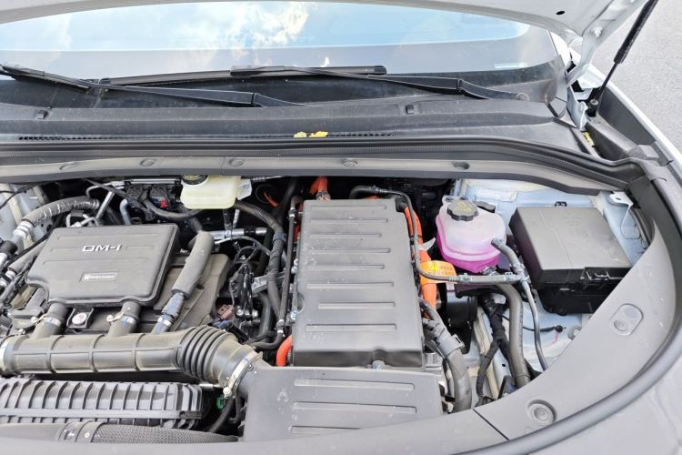 Used BYD Song L DM-i 2026 Model 200KM Superior Version Engine Bay Left