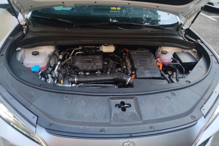 Used BYD Song L DM-i 2026 Model 200KM Superior Version Engine Bay