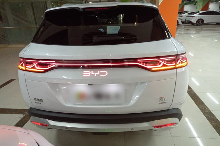 Used BYD Song L DM-i 2026 Model 200KM Superior Version Exterior 4