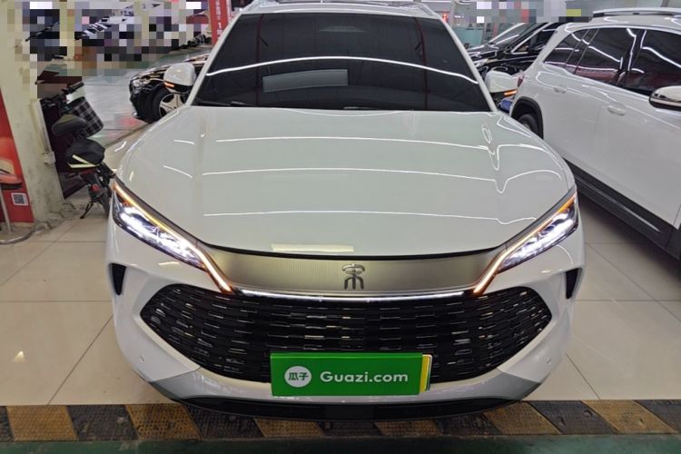 Used BYD Song L DM-i 2026 Model 200KM Superior Version Front