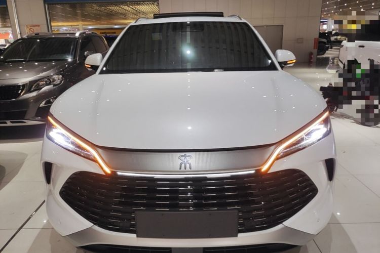 Used BYD Song L DM-i 2026 Model 200KM Superior Version Front
