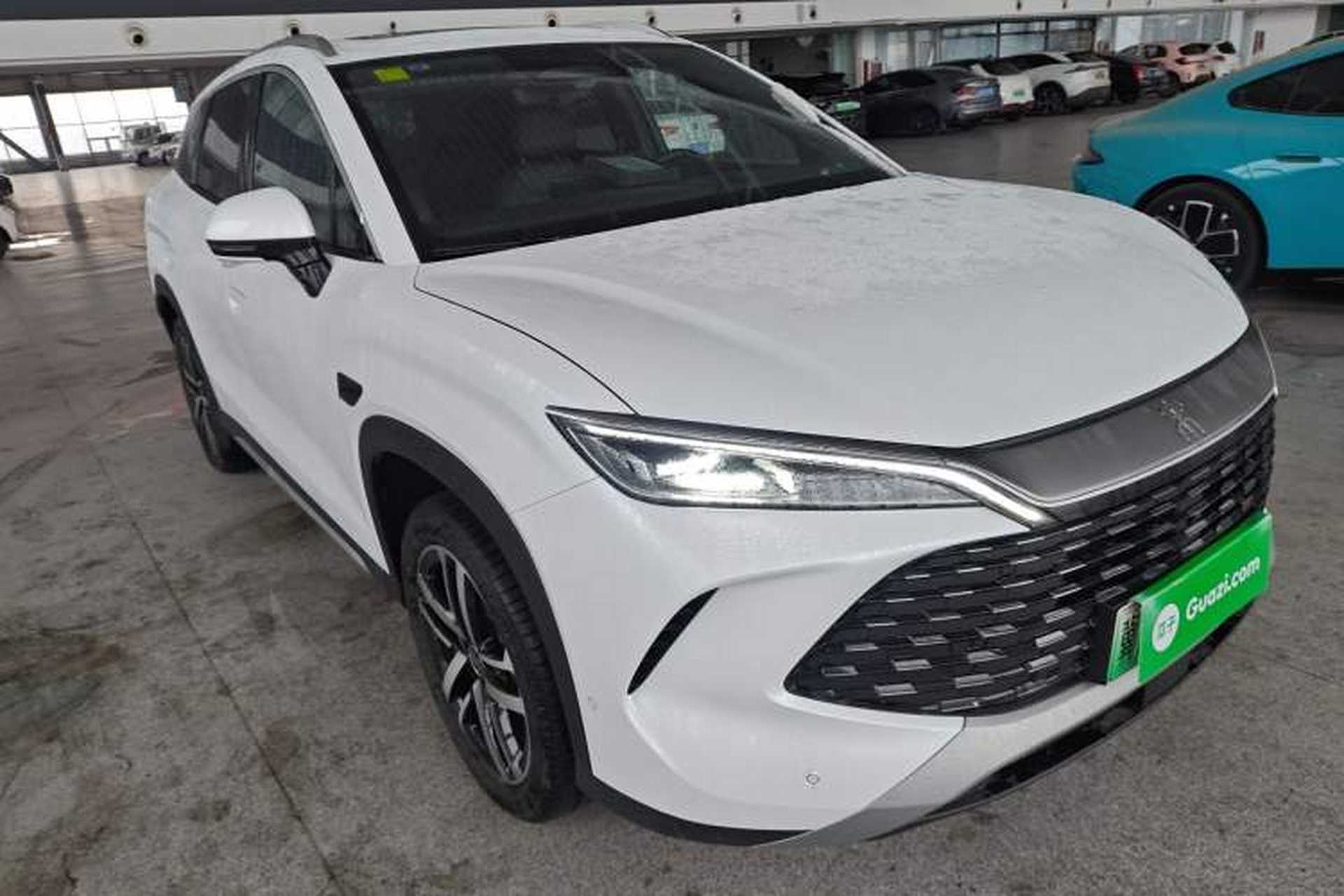 Used BYD Song L DM-i 2026 Model 130KM Superior Version Front Right 45 Deg