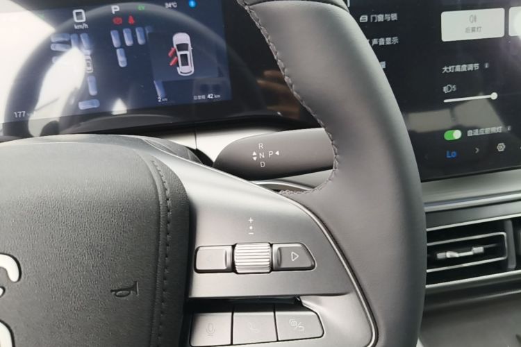 Used BYD Song L DM-i 2026 Model 130KM Superior Version Gear Lever