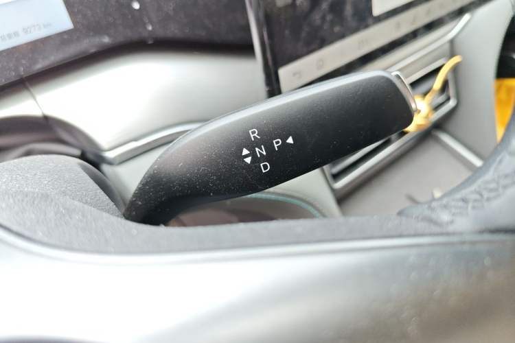 Used BYD Song L DM-i 2026 Model 200KM Superior Version Gear Lever