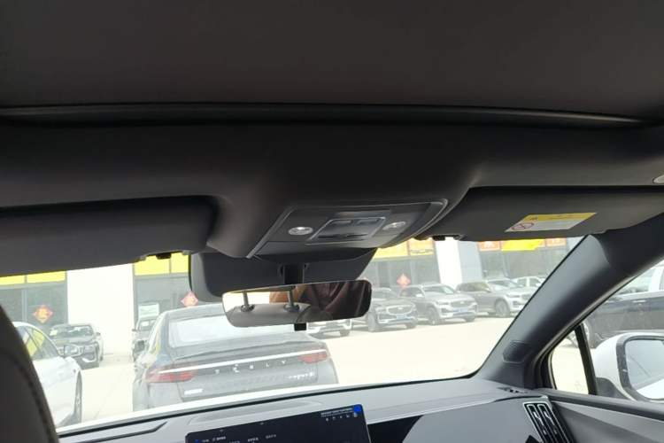 Used BYD Song L DM-i 2026 Model 130KM Superior Version Headliner