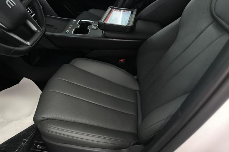 Used BYD Song L DM-i 2026 Model 200KM Excellence Version Left Front Seat