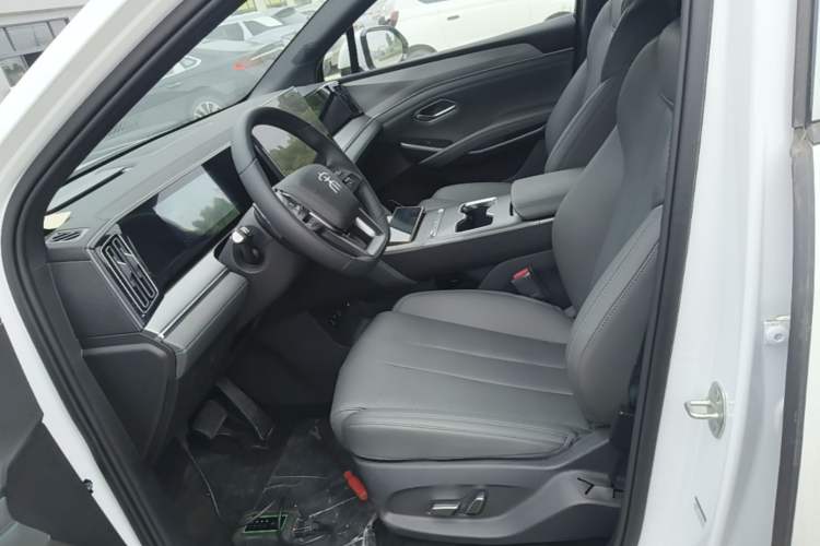 Used BYD Song L DM-i 2026 Model 130KM Superior Version Left Front Seat