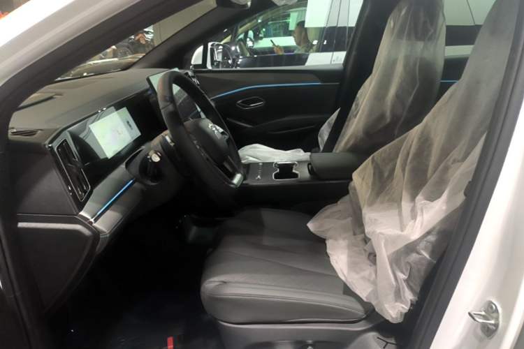 Used BYD Song L DM-i 2026 Model 200KM Superior Version Left Front Seat