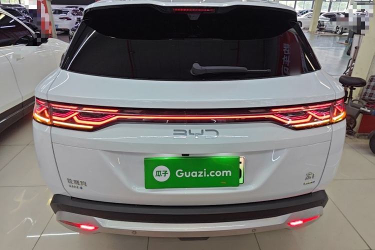 Used BYD Song L DM-i 2026 Model 200KM Superior Version Rear