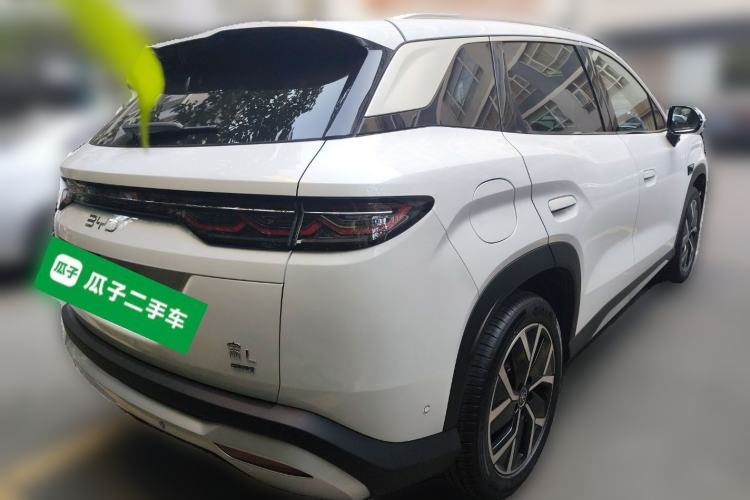 Used BYD Song L DM-i 2026 Model 200KM Superior Version Rear Right 45 Deg