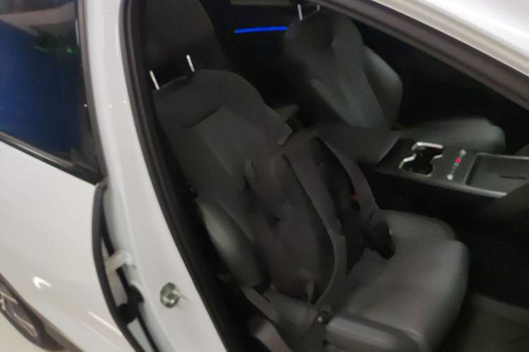 Used BYD Song L DM-i 2026 Model 200KM Superior Version Right Front Seat