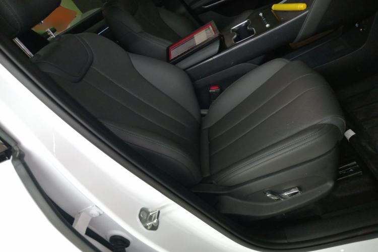 Used BYD Song L DM-i 2026 Model 200KM Superior Version Right Front Seat