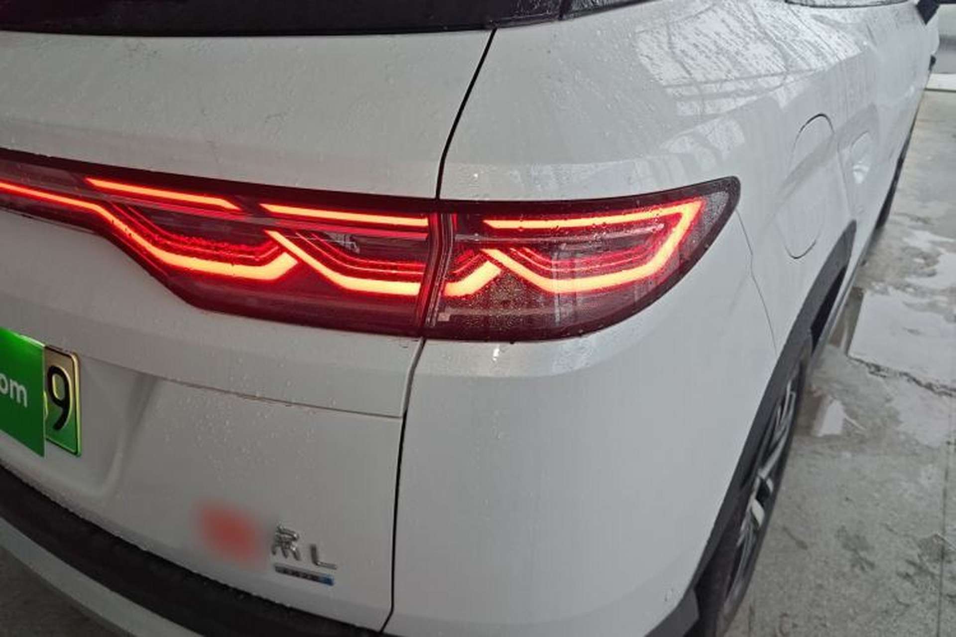 Used BYD Song L DM-i 2026 Model 130KM Superior Version Right Rear Taillight