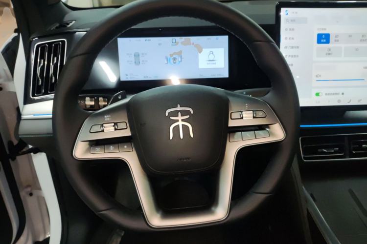 Used BYD Song L DM-i 2026 Model 200KM Superior Version Steering Wheel