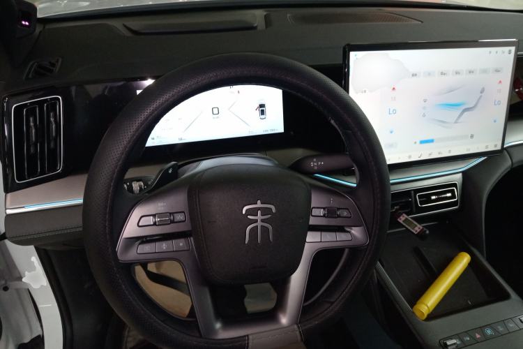 Used BYD Song L DM-i 2026 Model 200KM Superior Version Steering Wheel