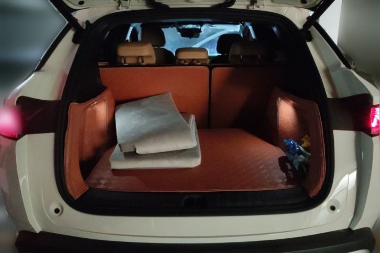 Used BYD Song L DM-i 2026 Model 130KM Superior Version Trunk
